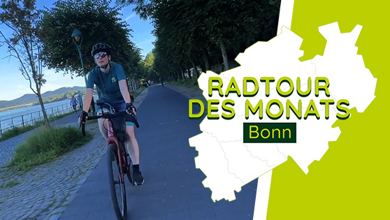 Foto eines Radfahrers, der an einer Seepromenade entlangfährt. Daneben der Schriftzug Radtour des Monats Bonn