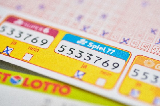 Teil eines Spielscheins mit angekreuztem Spiel 77-Feld | WestLotto